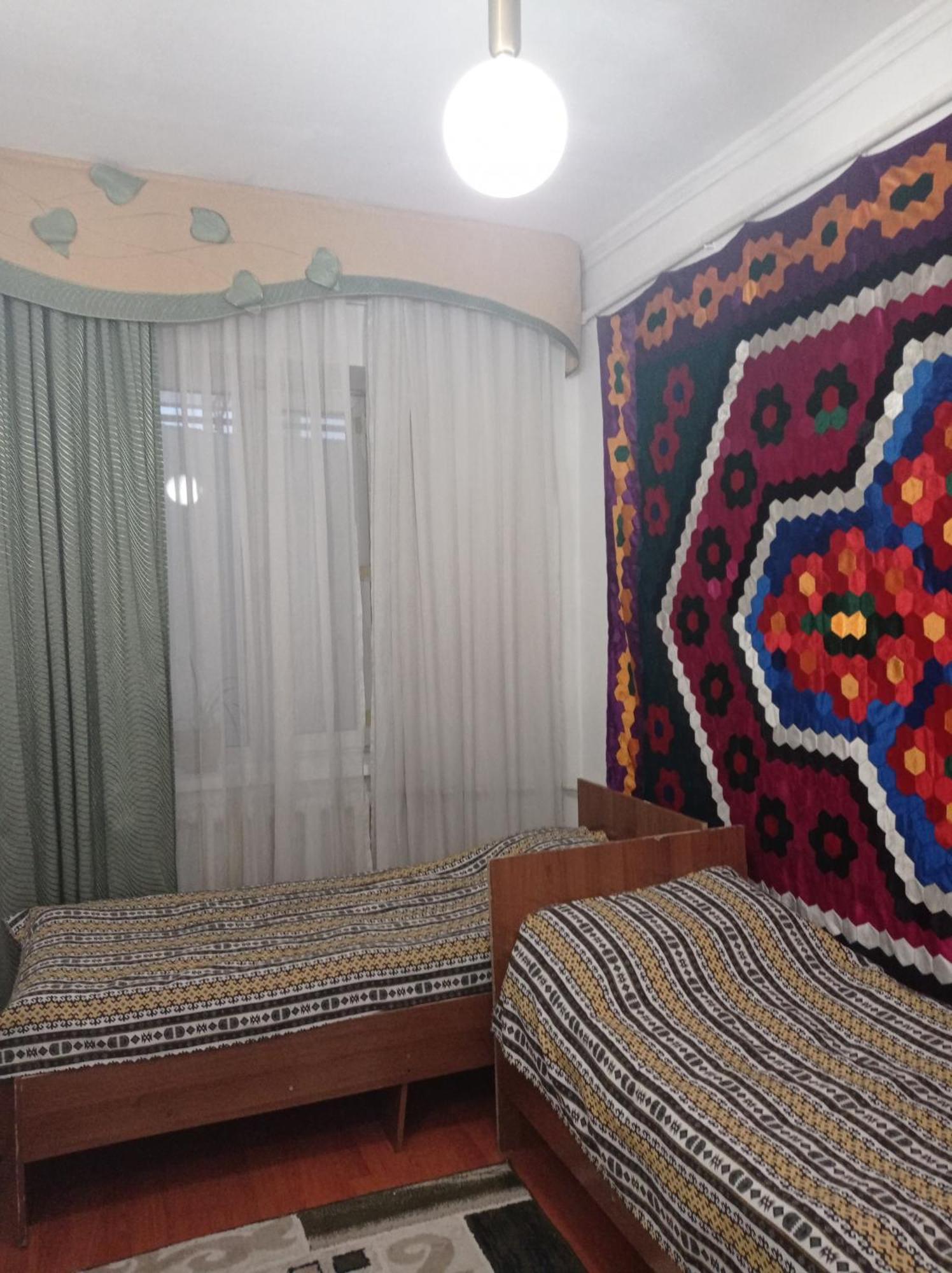 Kgb Home Hostel 비슈케크 외부 사진